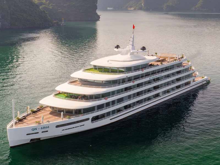 Catherine cruise Halong